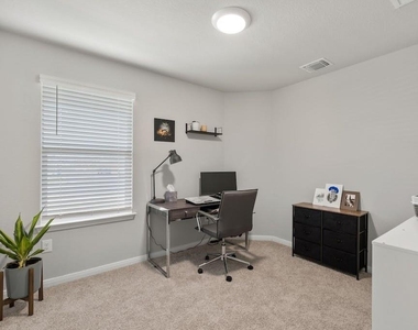 14013 Heywood Dr - Photo Thumbnail 11