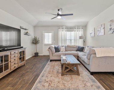 14013 Heywood Dr - Photo Thumbnail 17