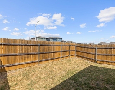 14013 Heywood Dr - Photo Thumbnail 29