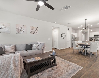 14013 Heywood Dr - Photo Thumbnail 15
