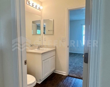 294 Aralia Lane - Photo Thumbnail 15