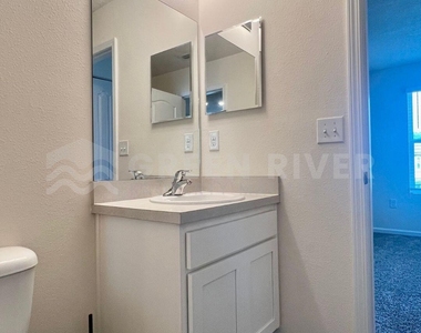 294 Aralia Lane - Photo Thumbnail 16