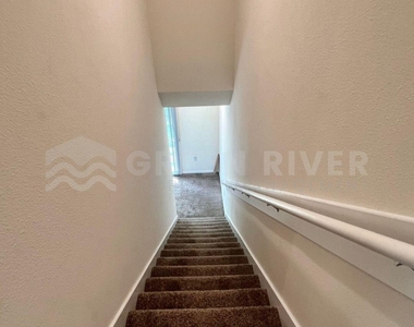 294 Aralia Lane - Photo Thumbnail 17