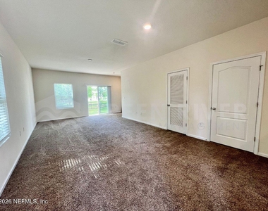 294 Aralia Lane - Photo Thumbnail 5
