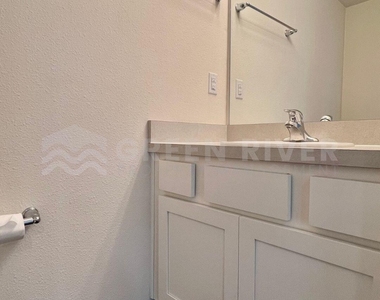 294 Aralia Lane - Photo Thumbnail 27