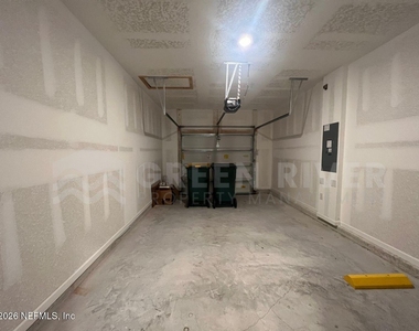 294 Aralia Lane - Photo Thumbnail 33