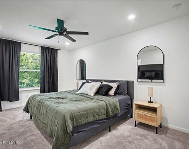 3231 Penny Cove Lane - Photo Thumbnail 17