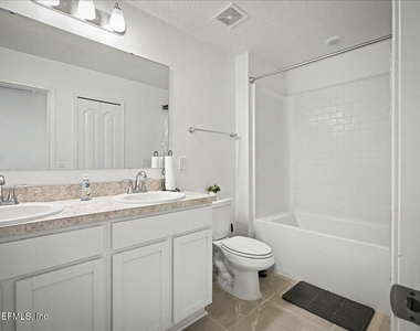 3231 Penny Cove Lane - Photo Thumbnail 18