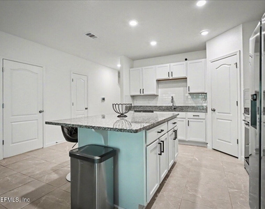 3231 Penny Cove Lane - Photo Thumbnail 4