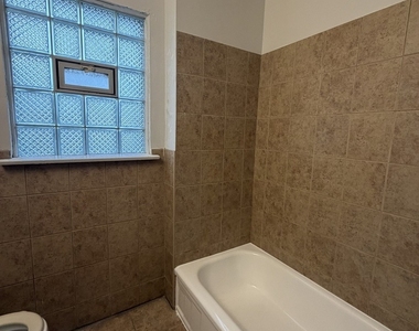 312 E 83rd Street - Photo Thumbnail 16