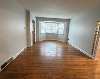 312 E 83rd Street - Photo Thumbnail 6