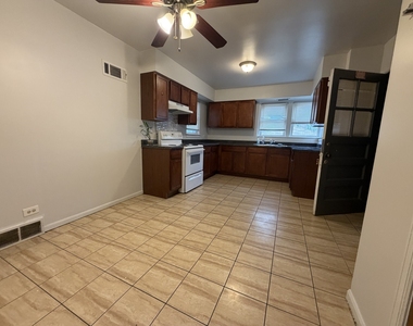 312 E 83rd Street - Photo Thumbnail 12