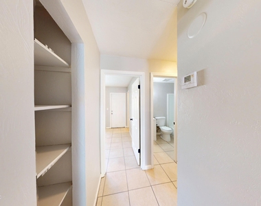 1010 Bronson Street - Photo Thumbnail 6