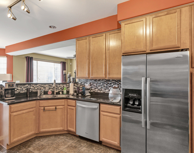 1263 Tamarack Drive - Photo Thumbnail 13