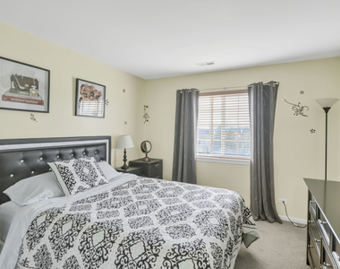 1263 Tamarack Drive - Photo Thumbnail 21