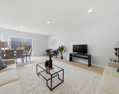 593 Bristol Lane - Photo Thumbnail 8