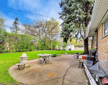 8840 Keeler Avenue - Photo Thumbnail 25