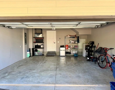 2000 Fortuna Street - Photo Thumbnail 23