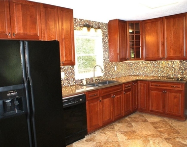 6725 Ridge Moore Drive - Photo Thumbnail 6