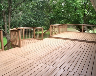 6725 Ridge Moore Drive - Photo Thumbnail 23