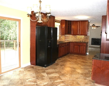 6725 Ridge Moore Drive - Photo Thumbnail 7