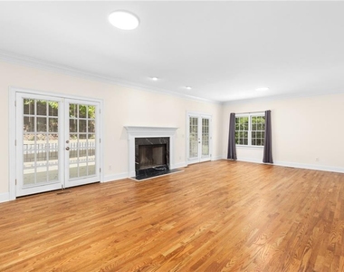 5941 Wilbanks Drive - Photo Thumbnail 3