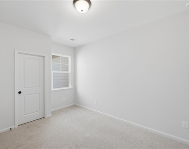 299 Summit View Lane - Photo Thumbnail 14