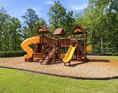 299 Summit View Lane - Photo Thumbnail 35