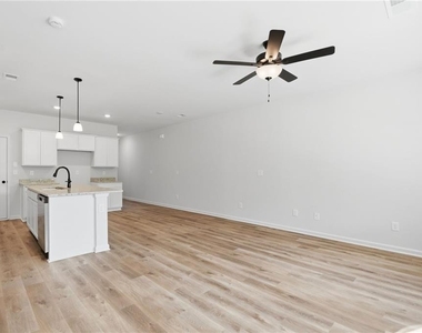 299 Summit View Lane - Photo Thumbnail 5