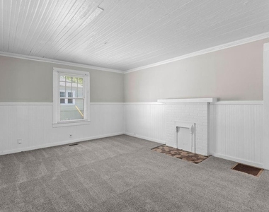 1742 Ware Avenue - Photo Thumbnail 1