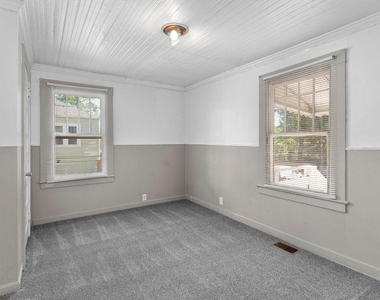 1742 Ware Avenue - Photo Thumbnail 10
