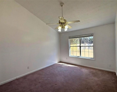 2029 Manor Oak Lane - Photo Thumbnail 19