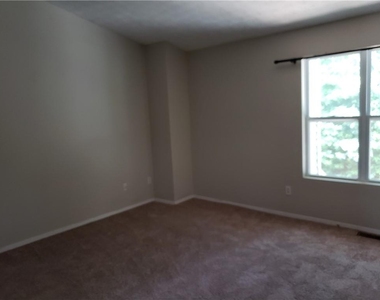 3583 Kennesaw Station Drive Nw - Photo Thumbnail 12