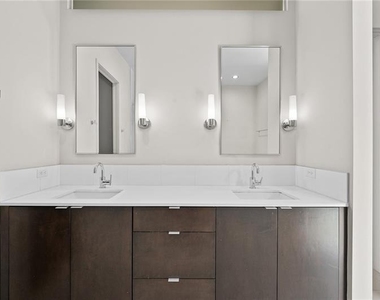 721 Longleaf Drive Ne - Photo Thumbnail 23