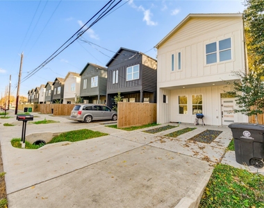 1211 Dewalt Street - Photo Thumbnail 21