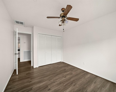 3219 The Highlands Drive - Photo Thumbnail 13