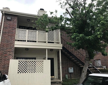2121 El Paseo Street - Photo Thumbnail 21