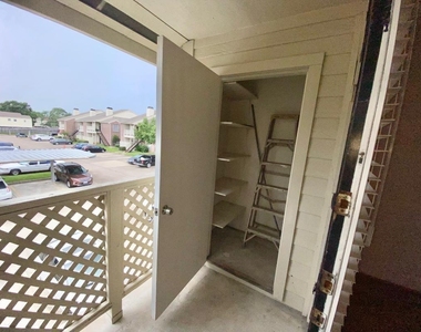 2121 El Paseo Street - Photo Thumbnail 20