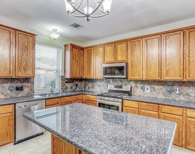 2309 San Augustine Lane - Photo Thumbnail 7