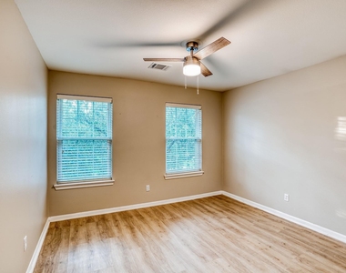 2309 San Augustine Lane - Photo Thumbnail 11