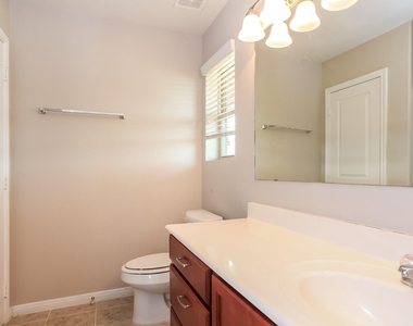 6450 Dayridge Lane - Photo Thumbnail 6