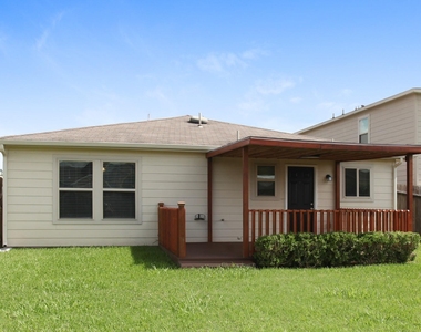 6450 Dayridge Lane - Photo Thumbnail 14