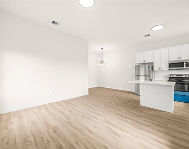 9709 Pelsey Street - Photo Thumbnail 2