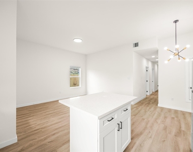 9709 Pelsey Street - Photo Thumbnail 17