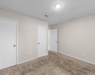 19403 Bristlestar Drive - Photo Thumbnail 15