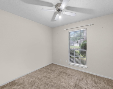 19403 Bristlestar Drive - Photo Thumbnail 13