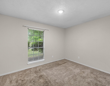 19403 Bristlestar Drive - Photo Thumbnail 12