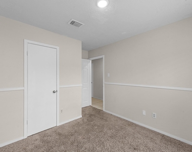 19403 Bristlestar Drive - Photo Thumbnail 4