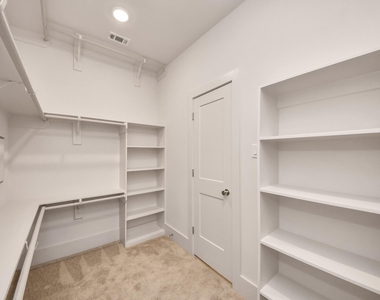 1042 Homer Street - Photo Thumbnail 32