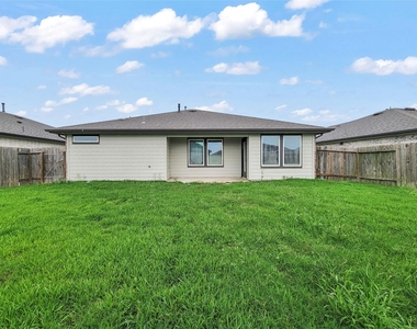 8122 Hush Heights Drive - Photo Thumbnail 14